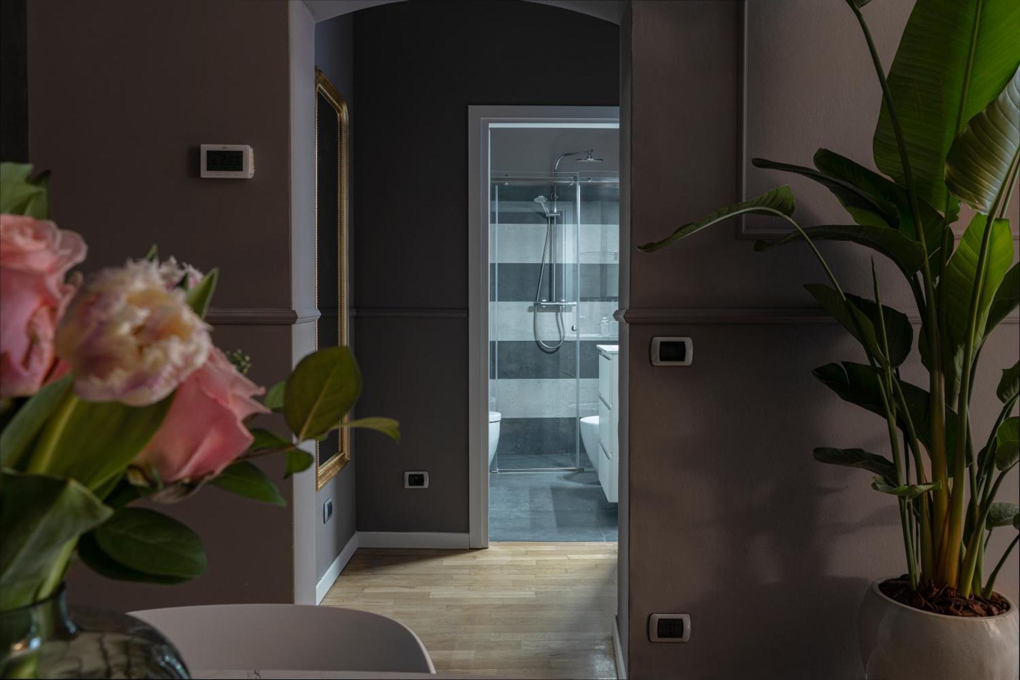 Rego Apartments - Boutique Aparthotel & Serenity Spa With Some Off-Site Apartments In The Heart Of Bergamo City Center Habitación foto