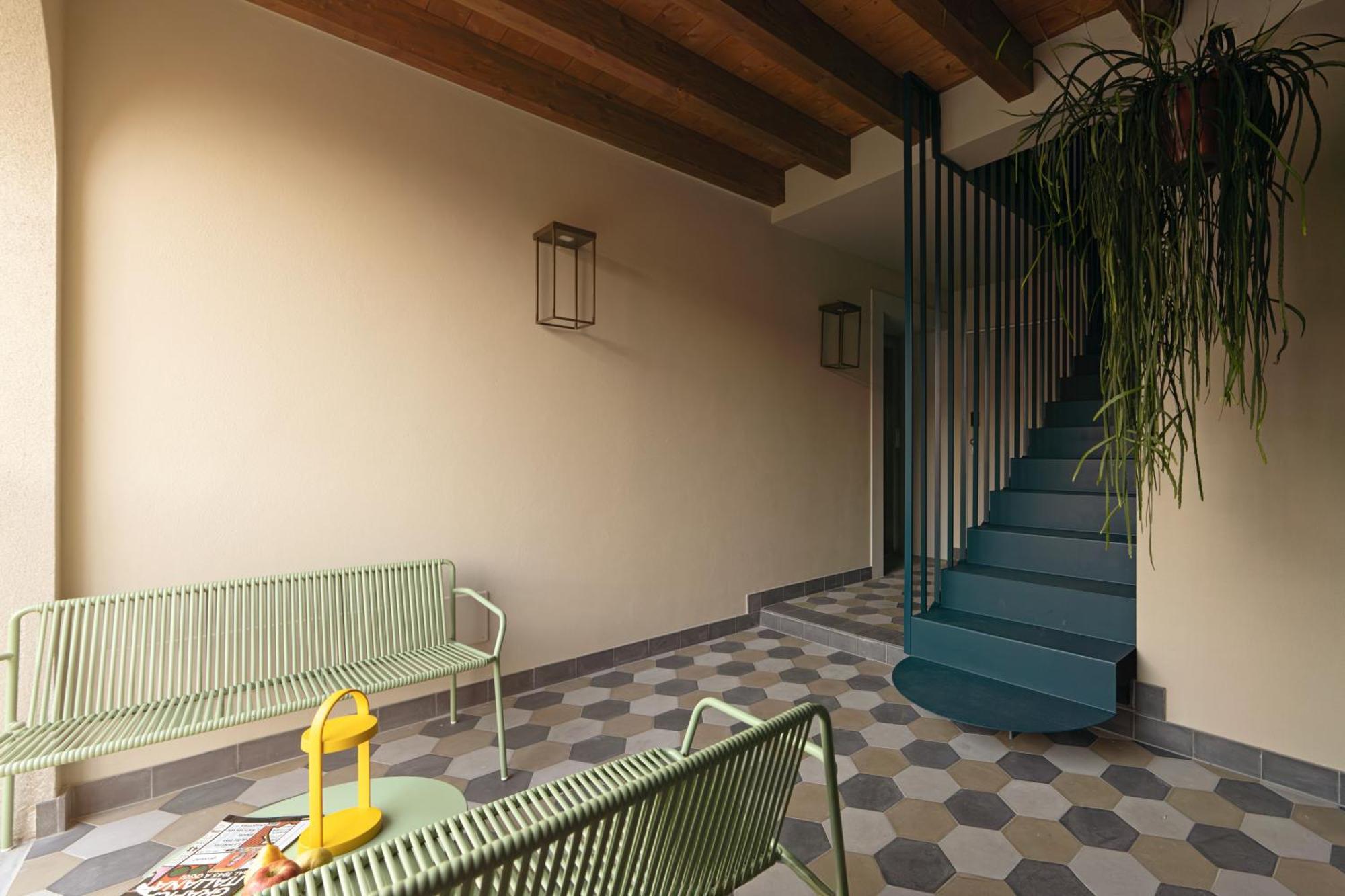 Rego Apartments - Boutique Aparthotel & Serenity Spa With Some Off-Site Apartments In The Heart Of Bergamo City Center Habitación foto
